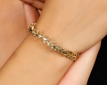 Intricate Leaves Design Brass Cuff Bracelet || Natured Inspired  Foliage Decorated  Bohemian Style Adjustable Bangle