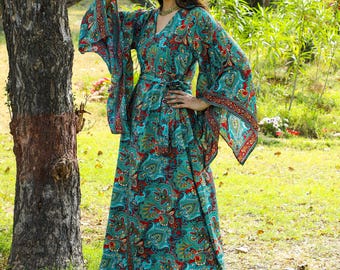 Bohemian Emerauld Green Kimono || Colorful Fluid Paisley Print Long Lounge Wear Vest || Free Size Polyester Dressing Gown