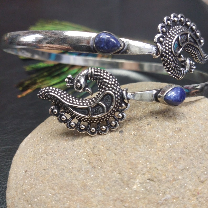 Silver Color Brass Ethnic Arm Bracelet With Semi Precious Stones