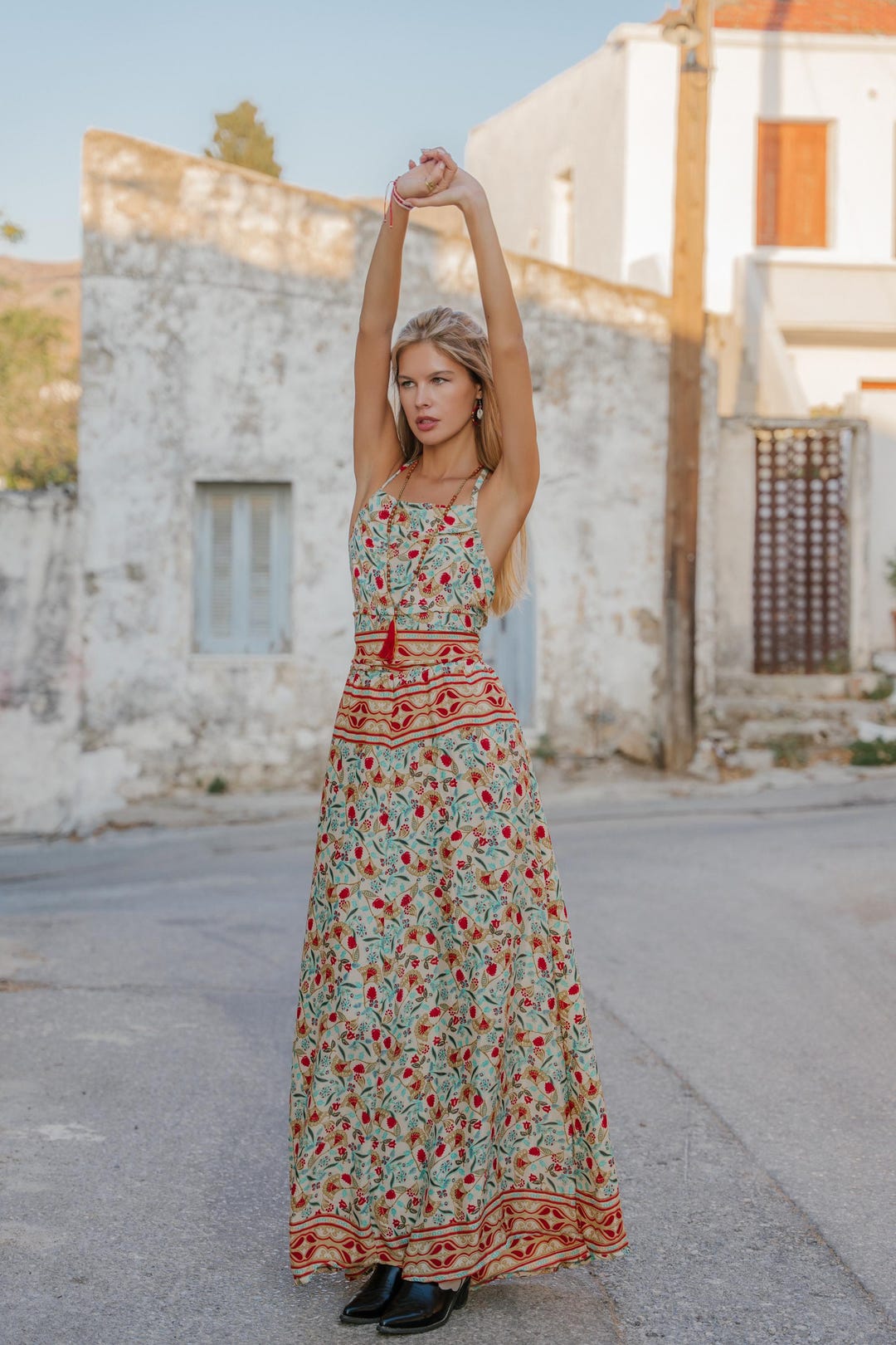 bohemian dress design Floral Maxi Dress: Backless Laced Summer Size:1 - 2 Y to outfit. slim fit dress Celebrity Style- Katie Holmes