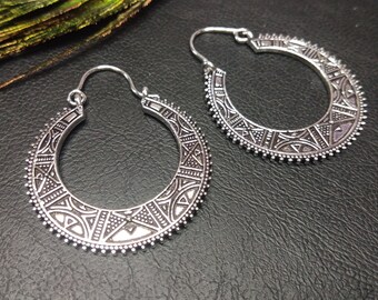 Aztec Pattern Hoop Earrings || Bohemian Chic Hoop Earrings || Hoop Earrings Decorated With Geometric Patterns || Women Silver Hoop Earrings