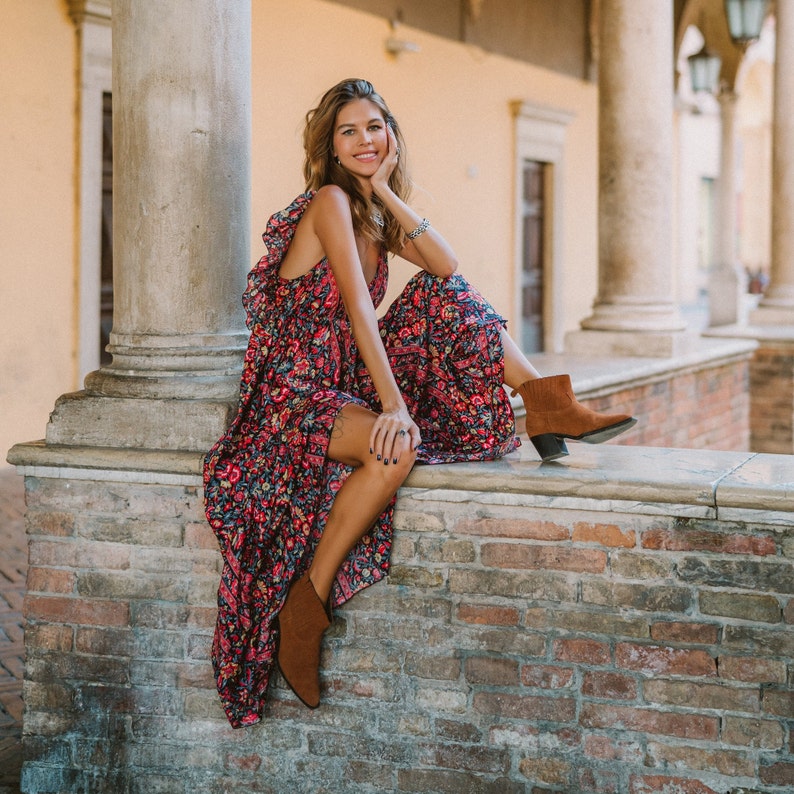 Elegante Boho avondjurk Lange jurk met ruches en lage rug Gratis maat feestjurk met bloemenprint Boho-kleding afbeelding 1