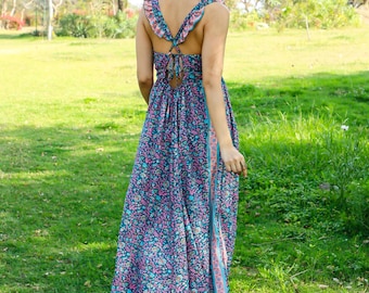 Long Green Bohemian Dress with Ruffled Straps Crossed in the Back || Floral Print Summer Polyester  Maxi Dress
