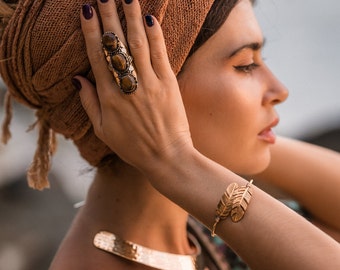 Feather Pattern Adjustable Bangle Bracelet || Adjustable Face A Face Bracelet || Bohemian Chic Half Open Bangle