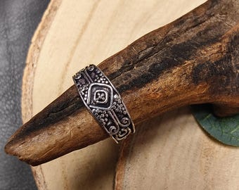 Bohemian Adjustable Brass Phalanx Ring || Ethnic  Delicate Fingers Ring || Embossed  Oriental Scrolls Patterns Decorated Toe Ring