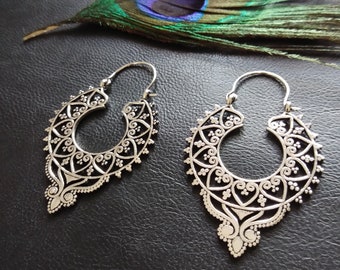 Bohemian hoops || Ethnic Hoops ||Decorated Hoop Earrings || Oriental Earrings || Baroque Hoops