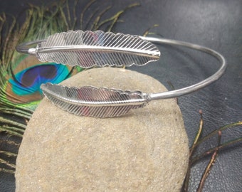 Feather Pattern Adjustable Arm  Bangle Bracelet || Adjustable Face A Face Arm Bracelet || Bohemian Chic Half Open  Arm Bangle