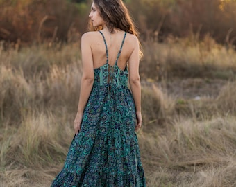 Bohemian Floral Print Maxi Dress: Laced Back, Free Size
