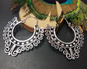 Silver Oriental Earrings || Ethnic Creoles || Persian Inspired Earrings || Bohemian Arabic hoops