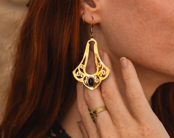 Medieval Earrings With Semi Precious Stones || Original Shape Dangling Earrings With Fine Stones
