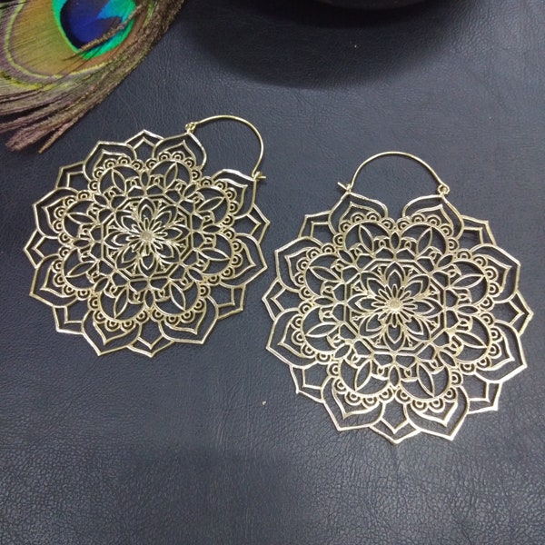 Très Grandes Boucles D'oreilles Créoles Décorées || Créoles Ethniques Mandala || Boucles d'Oreilles Orientales Motif Floral