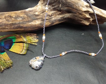 Collier en Macramé avec Pendentif en Jaspe et perles de Cornaline, labradorite et Pierre de Lune || Collier Pièce Unique
