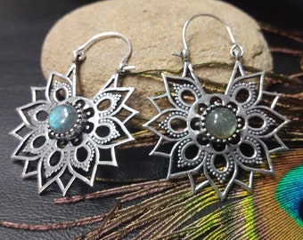 Bohemian Floral Mandala Earrings With Labradorite || Ethnic Ornemental Rosette Hoop Earrings || Gypsy Flower Hoops With Natural stones