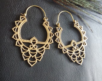 Decorated Bohemian Hoop Earrings || Openwork Ethnic Creoles || Oriental Women's Earrings