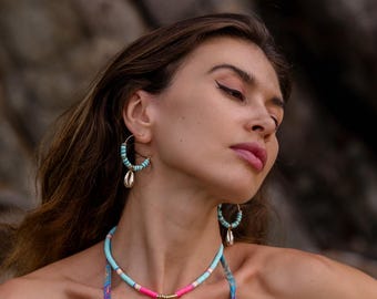 Seashell  and Heishi Beads Boho Hoop || Colored Cowrie Beaded  Colorful Dangle Earrings || Summer Beach Jewelry