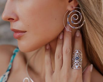 Silver Spiral Earrings || Ethnic Earrings || Tribal Earrings || Boho Earrings