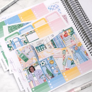 Olá Alunos Kit Semanal de Adesivos para Planejamento Vertical (7x9, B6 A5) | Mais de 6 páginas de adesivos de planejador funcionais e decorativos, manutenção de memória