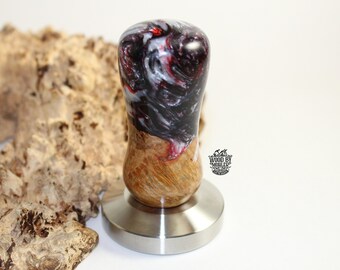 Gunmetal Rollester banksia pod pen with green resin