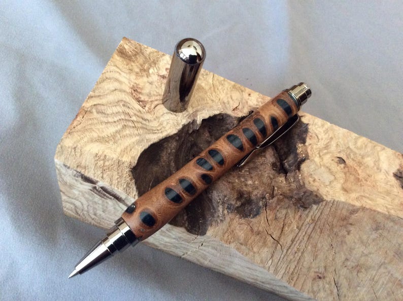 Gunmetal Rollester banksia pod pen with green resin