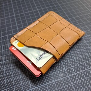 Porte-cartes mince et minimaliste, cuir pleine fleur de haute qualité, tannage végétal, fait main et cousu main, portefeuille de poche avant. MG8138