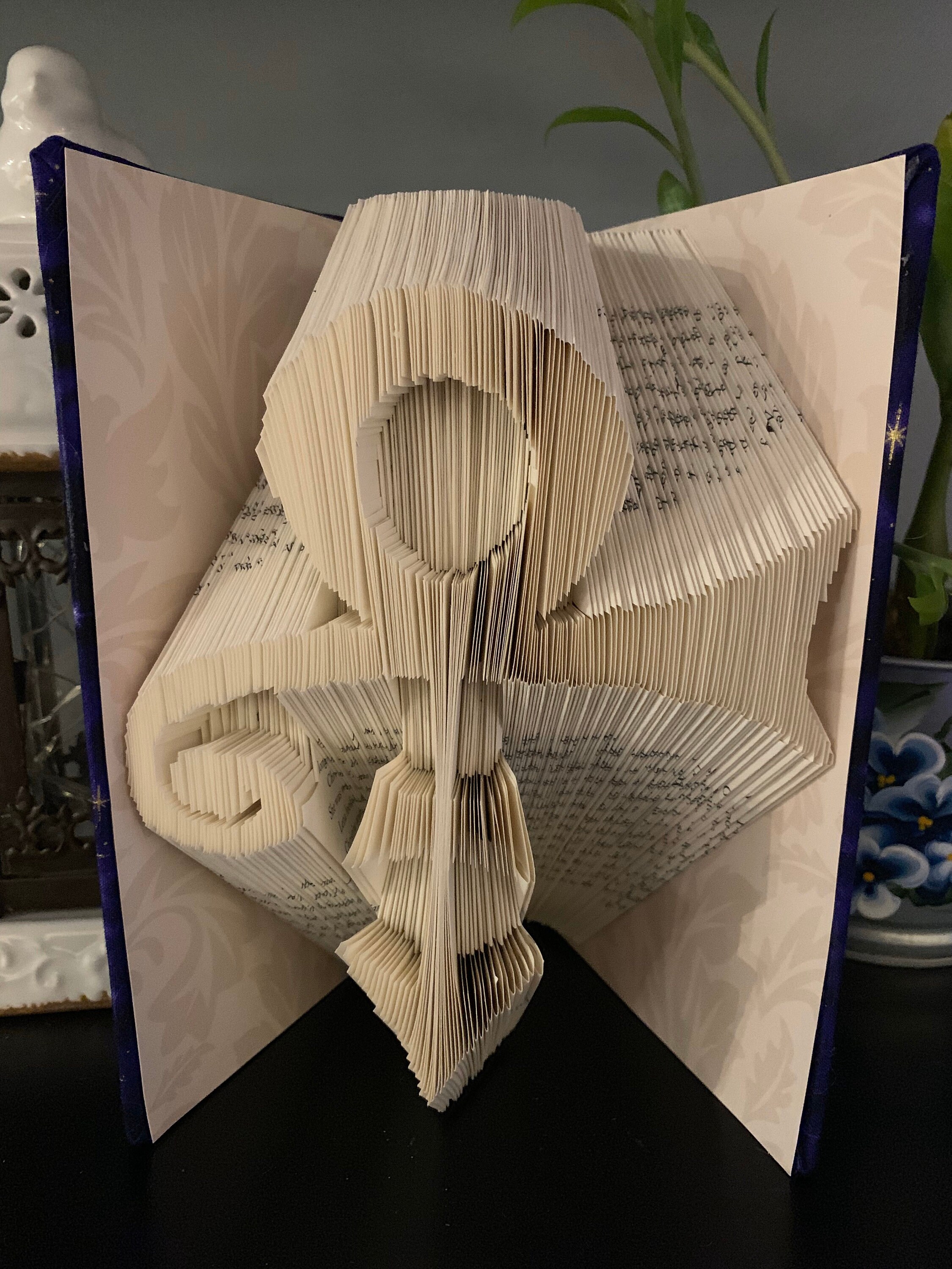 Prince Logo  - Book Folding Pattern - Combi Cut and fold - Easier than it looks! Full tutorial included - PDF by email