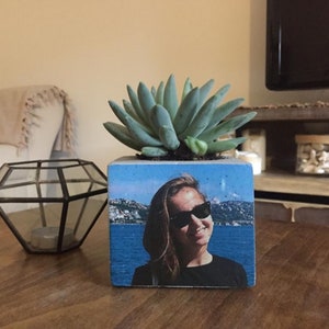 Custom Photo Concrete Planter, Personalized Gift For Mom, Home Decor, Custom Portrait On Plant Pot, Handmade Gift For Mom, Mothers Day Gift imagem 7