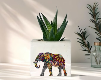 Jardinière ethnique personnalisable en béton à imprimé éléphant : pot de succulentes fait main