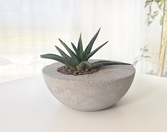 Mother's Day Gift, Concrete Planter, Succulent Planter, Office Decor, Home Decor, Flower Pot, Gift For Her, Unique Handmade Gifts