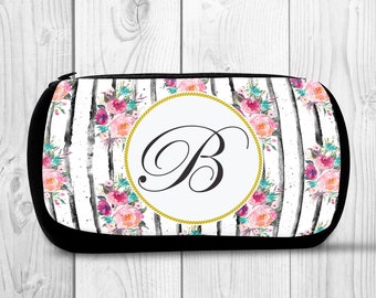 Cosmetic pouch