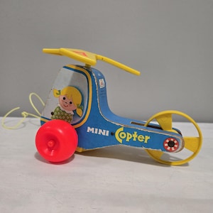 Vintage Fisher Price MINI COPTER Pull Toy 448 Wood and Plastic Works 1970 USA