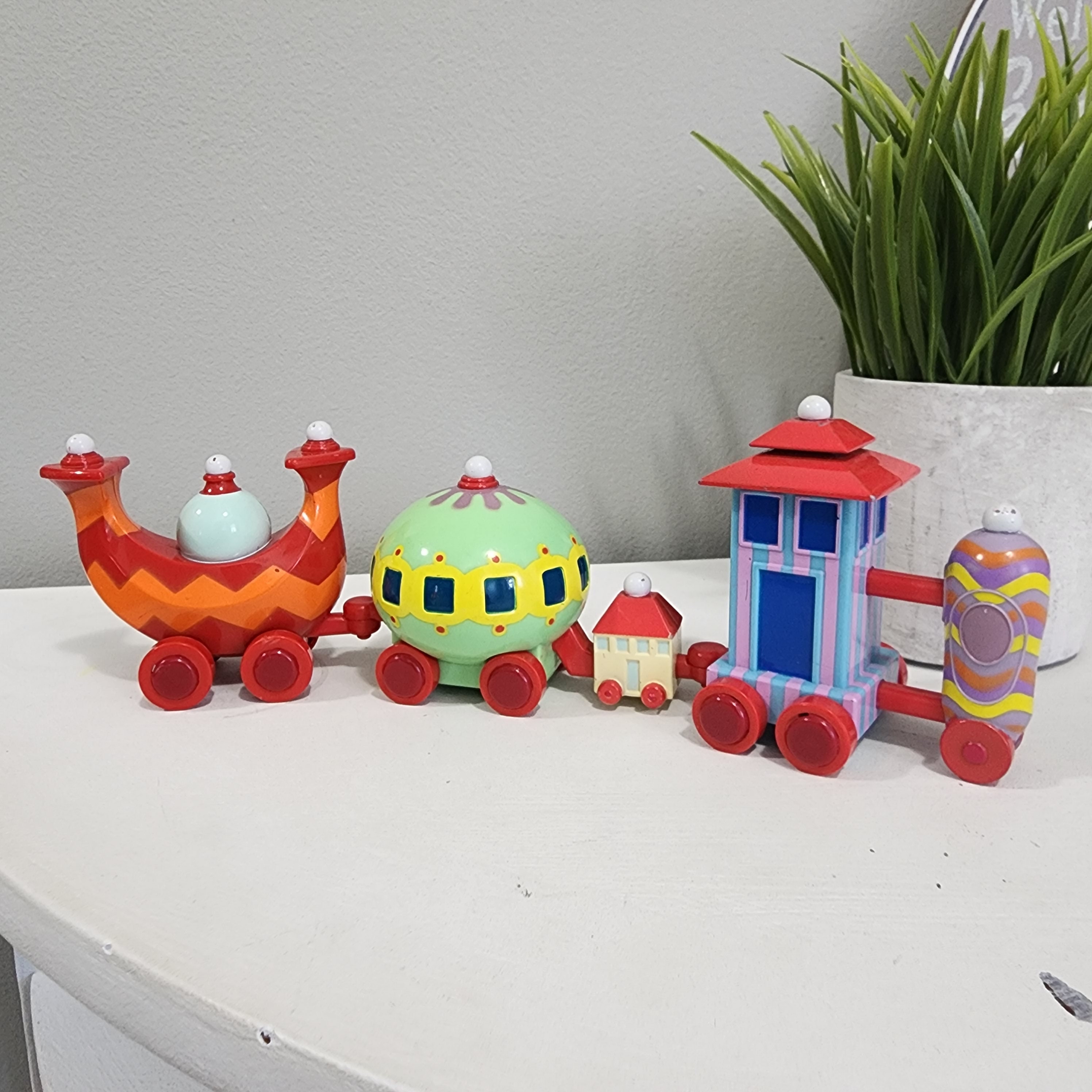 In the Night Garden Small Ninky Nonk Train Set Etsy Hong Kong