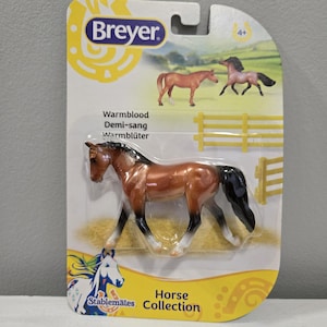 Breyer Stablemates Bay Warmblood| 1:32 Stablemate Model Horses | #6900