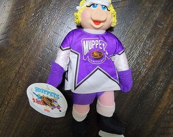 The Muppets Miss Piggy Vintage McDonalds NHL Hockey Doll NWT