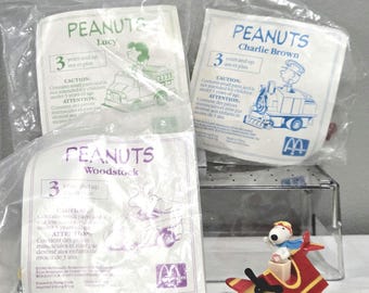 Snoopy Avec Canne à Pêche – United Feature 1958/66 – Figurine Vintage PVC Très Bon état