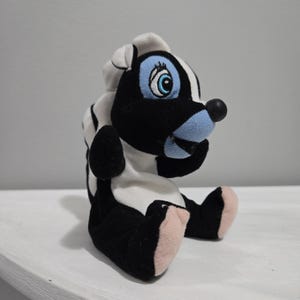 Vintage Disneys Bambi Flower the Skunk 6" Beanie Doll