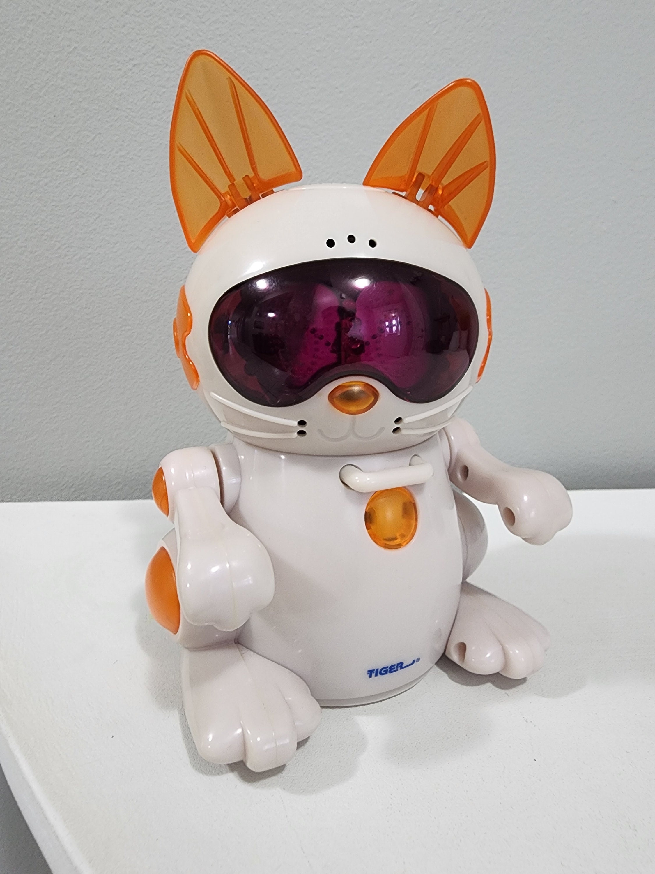 Meow Chi Robot Pets Interactive Toy Cat Hasbro Tiger Electronics