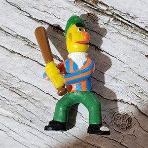 Sesame Street Vinyl Figure Baseball Player Bert 2.5 inch Figurine Vintage Toy Collectible