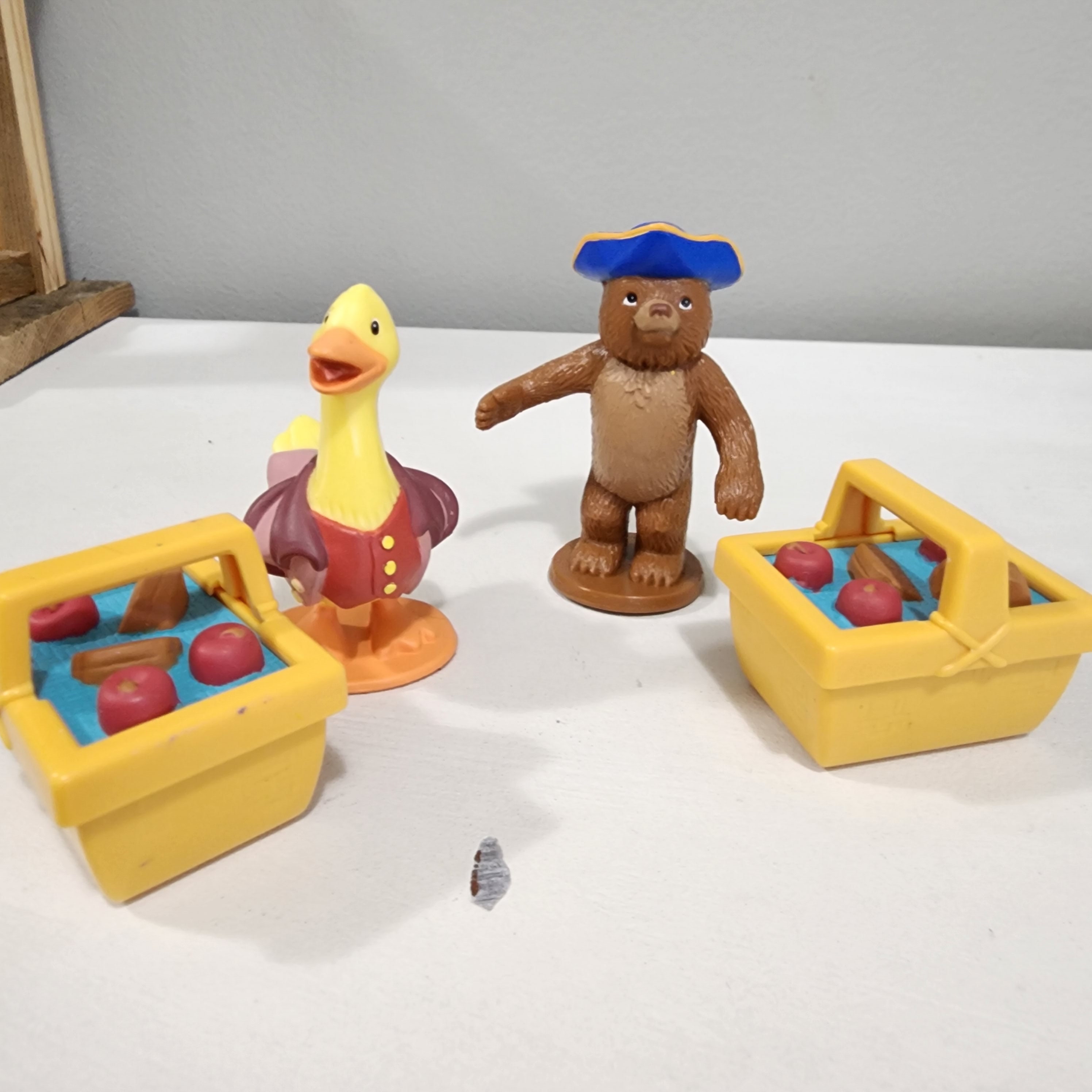 1999 Maurice Sendak's Captain Little Bear Figures With Picnic