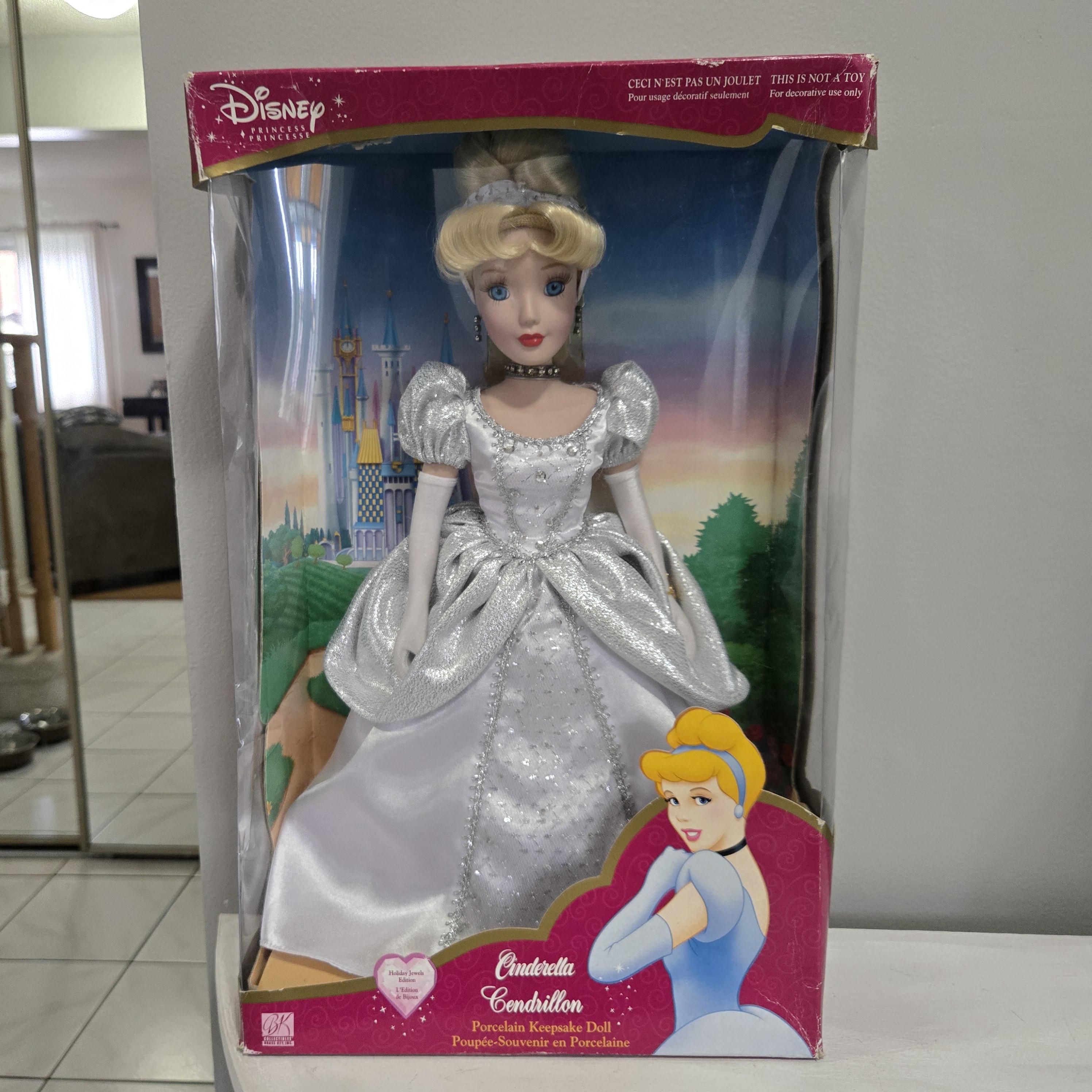 Disney Princess Cinderella Porcelain Keepsake Doll 15