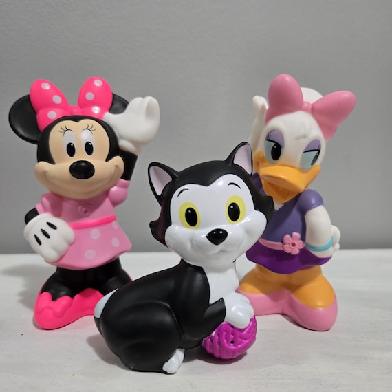 Minnie Mouse Daisy Duck and Figaro Kitty 5