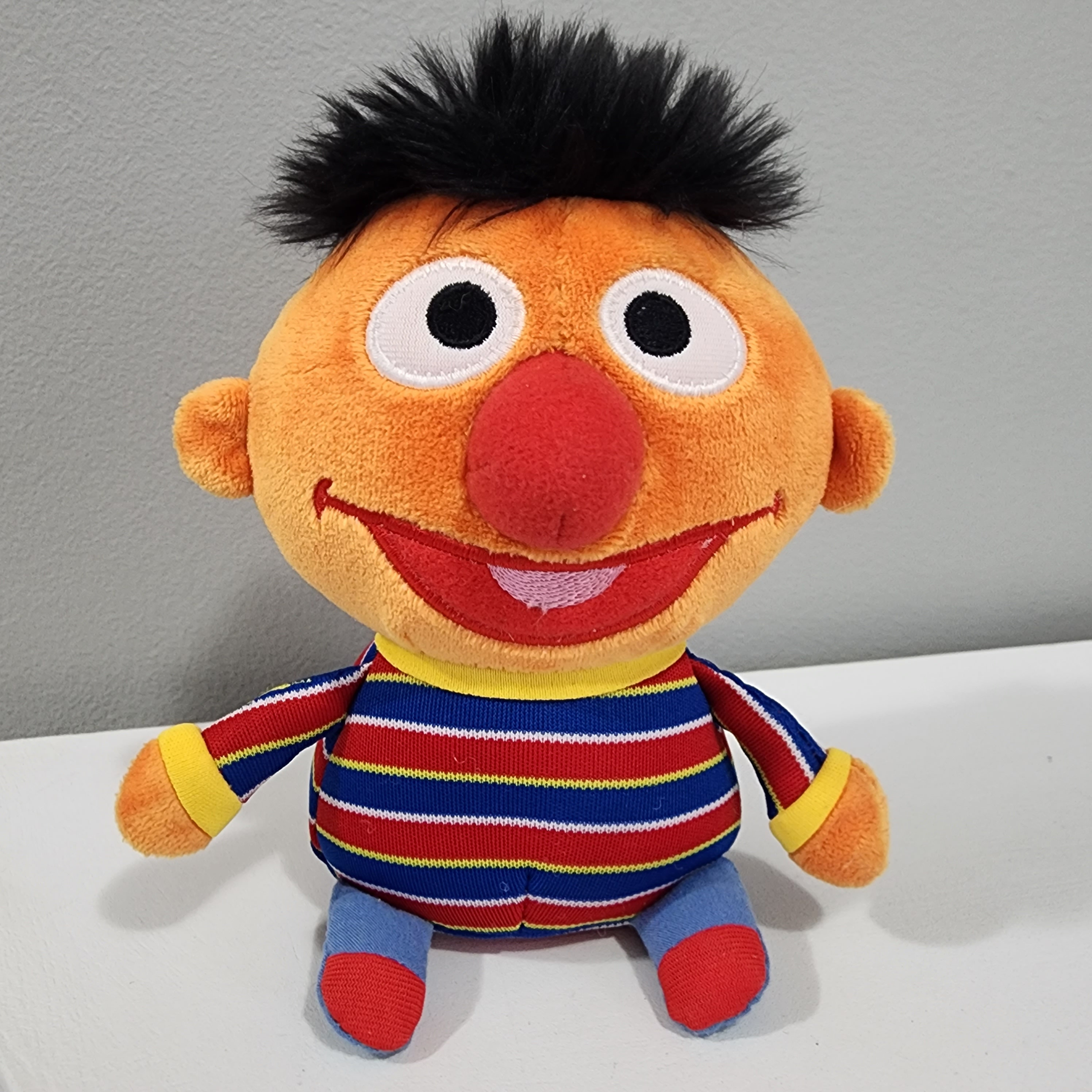 Bert and Ernie Hand Puppets - Etsy Bert and Ernie Hand Puppets - Etsy