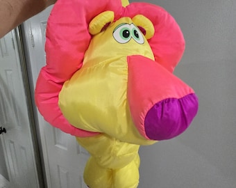 Fisher-Price Big Things Yellow Lion Puffalump-Style Plush Toy Pillow 1994