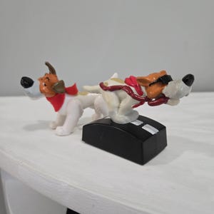 Vintage PVC Walt Disney Dodger Dog Oliver & Company McDonalds Toys
