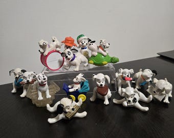 Disneys 101 Dalmations McDonalds Holiday Figures Lot of 15