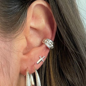 Vivi Sterling Silver Ear Cuff, no piercing ear cuff earrings, unique earring, chunky  earring cartilage jewelry, textured ear cuff,  Clip on