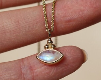 Little Eye 14K Gold Moonstone necklace, Eye of Protection Jewelry, Moonstone Eye Jewelry, June Birthstone Jewelry, Gold Bridesmaids Gifts