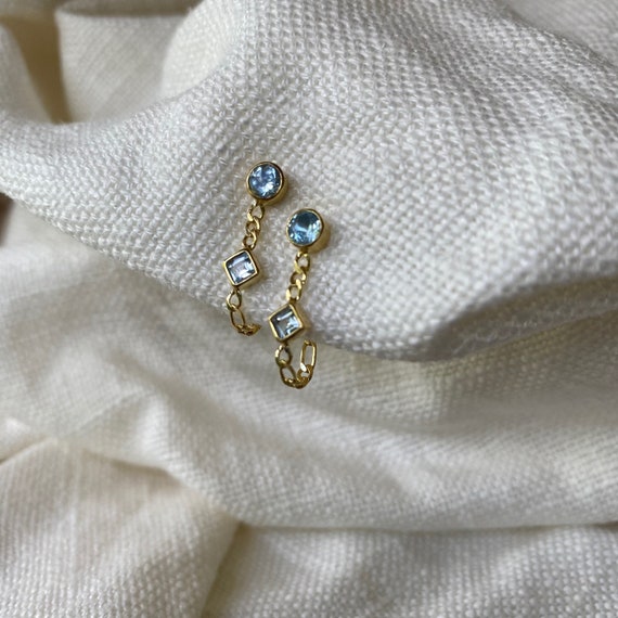 Rainbow Moonstone Bar Drop Earrings with Blue Topaz Gold-plated Sterling Silver Rainbow Moonstone Bar Drop Earrings with Blue Topaz Gold-plated Sterling Silver