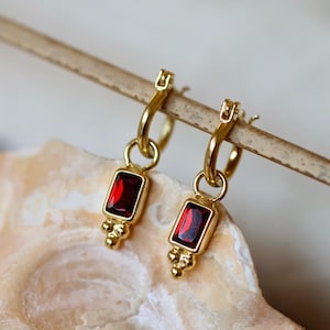 Gold Garnet Earrings Square Red Stone Chain Studs Occasion Jewelry Boho Chic Studs Pear Stone Dangling Chain 14K Gold Vermeil Jewelry
