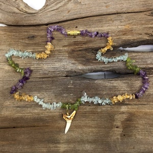 Beautiful Burnished Modern Mako Shark Tooth on a Multicolor Gemstone Necklace 18&quot;