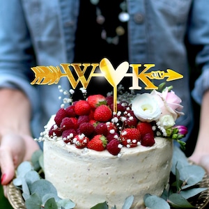 Hochzeitstorte Topper - Herz und Amor Pfeil - Benutzerdefinierte Initialen Monogramm Cake Topper, personalisierter Hochzeitstorte Akzent, Hochzeitsdeko